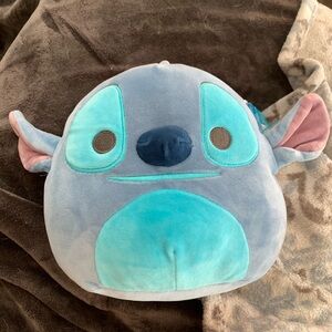 Squishmallows Stitch